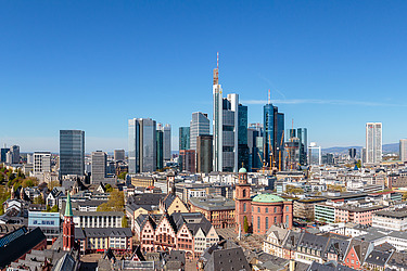 Foto der Skyline der Metropolstadt Frankfurt am Main
